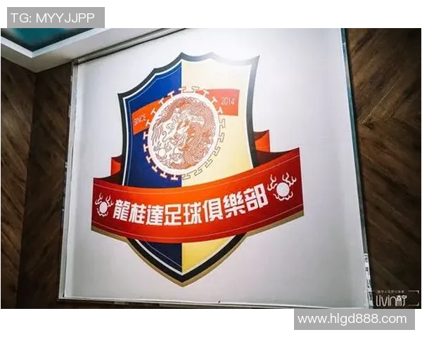 足球明星卡片收藏魅力无限 球迷必备的时尚潮流纸袋设计与背后故事 足球明星卡片收藏魅力无限 球迷必备的时尚潮流纸袋设计与背后故事